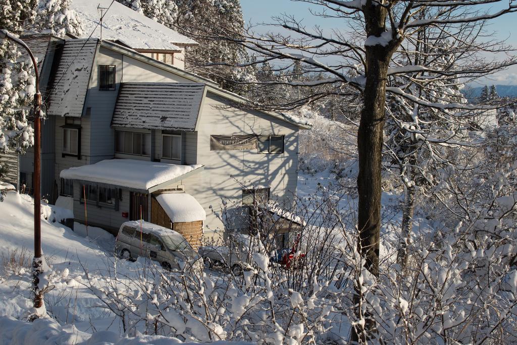 Myoko Powder Hostel Eksteriør billede